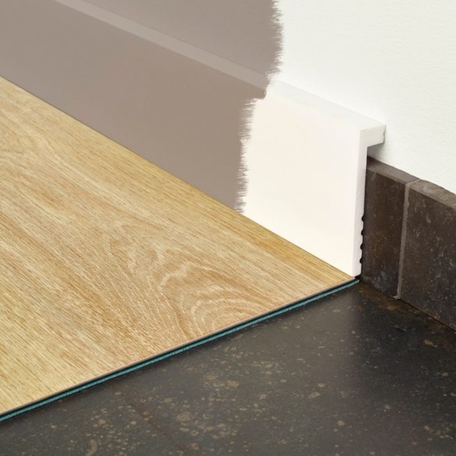 Overschilderbare renovatieplint